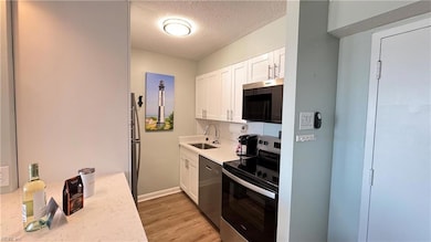 Dolphin Run unit 404, Virginia Beach, VA 23451 - photo 5