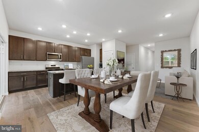 224 Honey Ln, Norristown, PA 19401 - photo 3