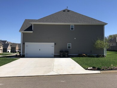 1844 Misty Cloud Ln, Knoxville, TN 37932 - photo 3