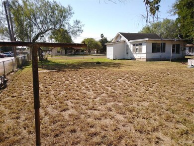927 E Dreyer St, Pharr, TX 78577 - photo 6
