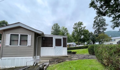 5355 Parkway E unit 106, Cosby, TN 37722 - photo 5