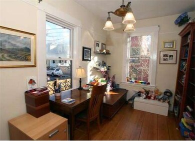 31 Bay St, Cambridge, MA 02139 - photo 7