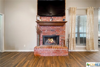 114 Ashley, Eddy, TX 76524 - photo 4