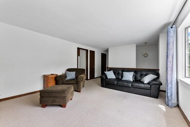 147 Albert St, West Springfield, MA 01089 - photo 6