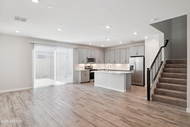 21013 N 58th Place, Phoenix, AZ 85054 - photo 3