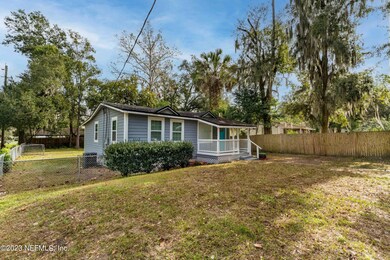 1905 Niblick Dr, Jacksonville, FL 32210 - photo 2