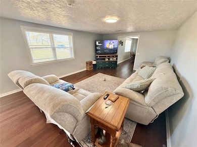 15890 S 2056 Rd, Altus, OK 73521 - photo 6