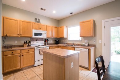 1501Endicot-18