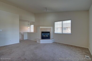 Photo Similar:  Gas Fireplace in Living