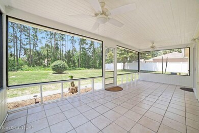 Huge Screened Porch