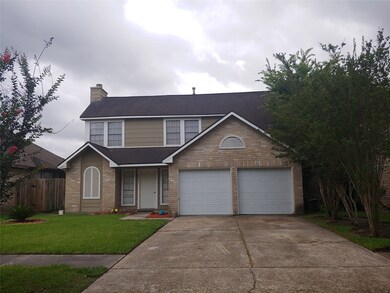 8027 Log Hollow Dr, Houston, TX 77040 - photo 2