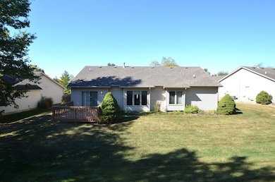 2921 Hedgerow Pass, Fort Wayne, IN 46804 - photo 2