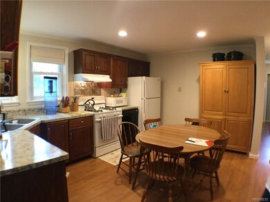Eat-in Kitchen also includes pantry