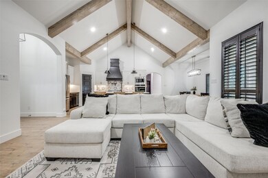 172 Clayton Crossing, Springtown, TX 76082 - photo 5