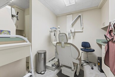 880 5th Ave unit 1J, New York, NY 10021 - photo 4