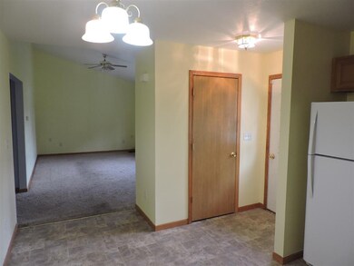 309 N Morgan St unit . C, Mentone, IN 46539 - photo 4