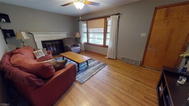 1990 E 226th St, Euclid, OH 44117 - photo 4