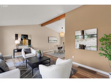 18040 Upper Midhill Dr, West Linn, OR 97068 - photo 4