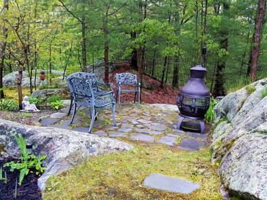 moffett.garden.2chris.07.1920190529_0835