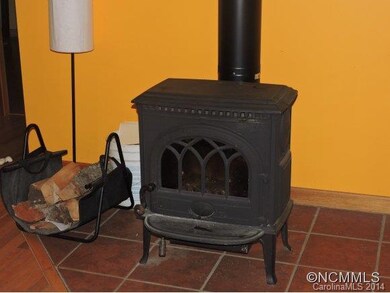 Wood stove