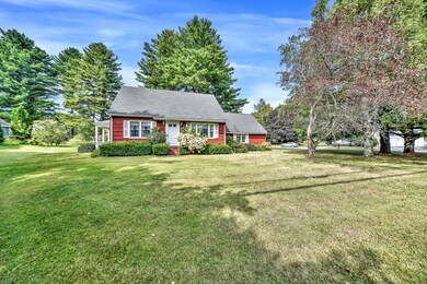 55 W River Rd Waterville-large-004-003-1