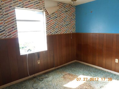 Bedroom-up