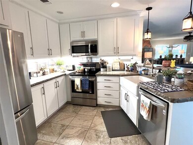 3110 Shady Grove Cir, Granbury, TX 76049 - photo 6