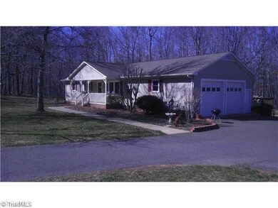 1486 Danny Bell Rd, Asheboro, NC 27205 - photo 2