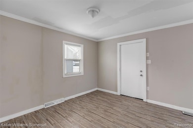 23826 Columbus Ave, Warren, MI 48089 - photo 7