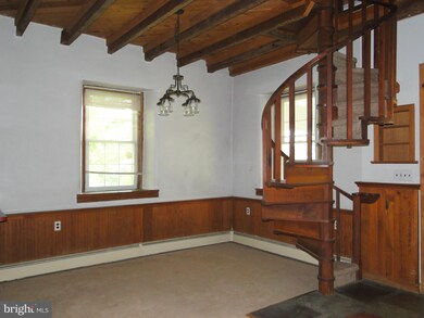 1230 Nursery Rd, Green Lane, PA 18054 - photo 6