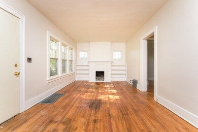 Fairview_Ave_308_Kalamazoo_49001-6