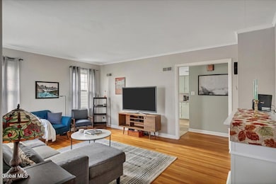 1157 Mcclellan St, Schenectady, NY 12309 - photo 3