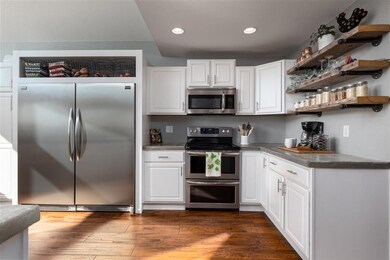 4652 Rome Corners Rd, Brooklyn, WI 53521 - photo 3