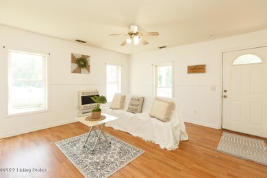 185 Church St, Lebanon Junction, KY 40150 - photo 2