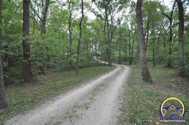 1520 NW Carlson Rd, Topeka, KS 66615 - photo 2