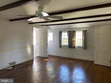 1212 Sycamore Mills Rd, Glen Mills, PA 19342 - photo 3