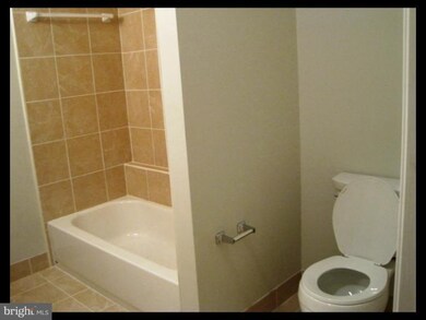 42076 Nyala Ct, Aldie, VA 20105 - photo 4