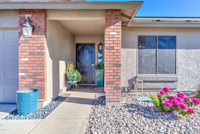1645 S Weaver Dr-4