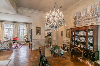 Casual elegance in the dining room - right of the front entry