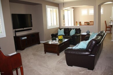5521 W Rowel Rd -Family Room