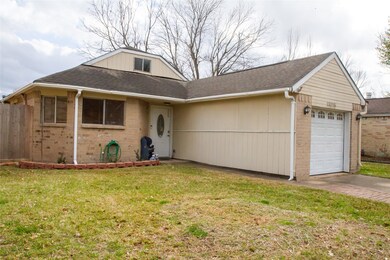 13215 Pebblewalk Cir N, Houston, TX 77041 - photo 2