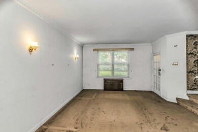 32-50 77th St, Flushing, NY 11370 - photo 3