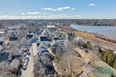 85 Brewster St unit 2, Portsmouth, NH 03801 - photo 4
