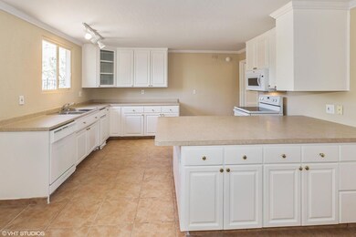 10_34735NCAMINOLARGO_2010_HiRes