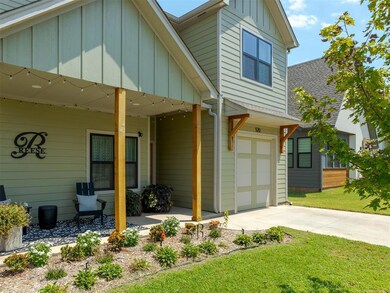 520 N Division St, Guthrie, OK 73044 - photo 4