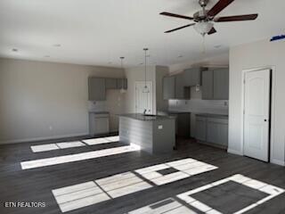 8856 Keenburg Ln, Knoxville, TN 37931 - photo 5