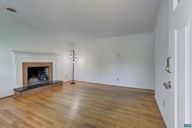 1077 E Keswick Dr, Keswick, VA 22947 - photo 4