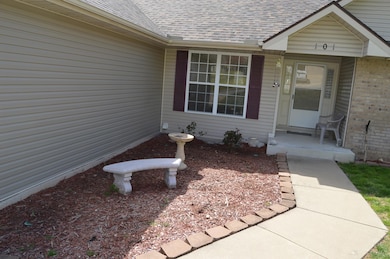 101 Brandy Ln, Kimberling City, MO 65686 - photo 2