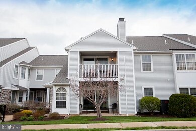 908 Mews Dr unit 908, Sellersville, PA 18960 - photo 3