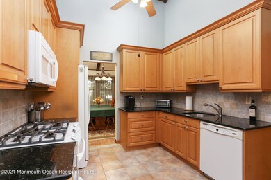 86 Cascade Way, Kinnelon, NJ 07405 - photo 5